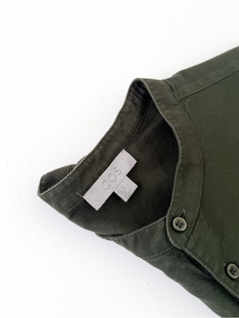 New COS Men's Olive Green Band Collar Shirt Quarter Button Twill Size L Men's - Picture 8 of 13